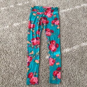 Cute Booty Lounge Size Small Leggings